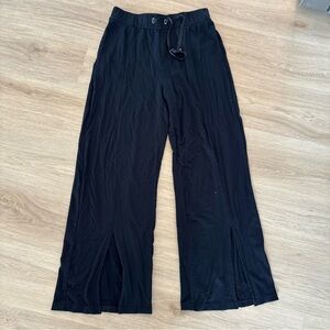 Travis Mathew Wide Leg split pants Black Size M
